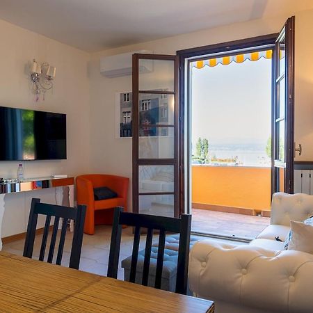 Appartement La Casa Sul Porto - Italian Homing à Sirmione Extérieur photo