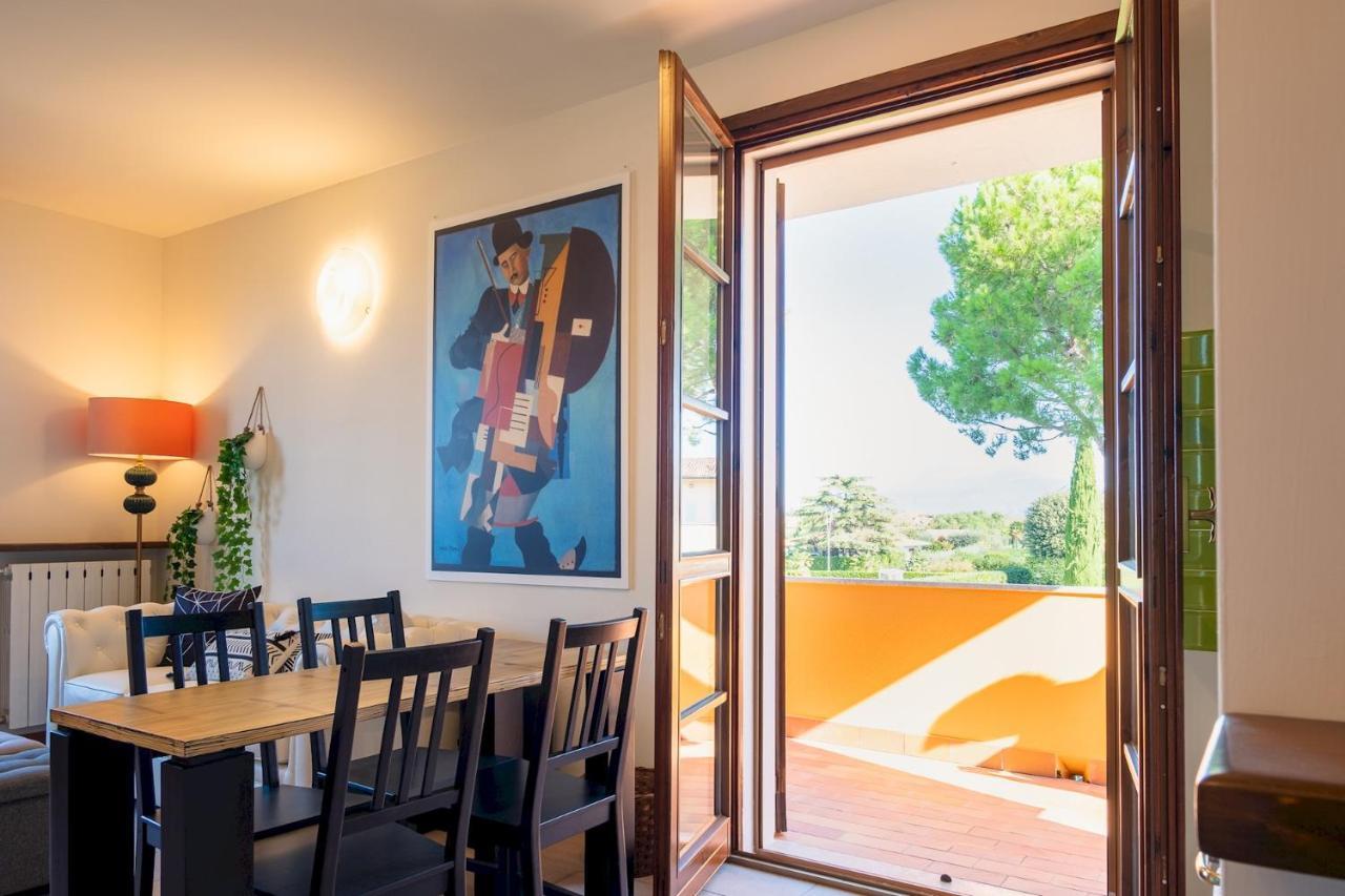 Appartement La Casa Sul Porto - Italian Homing à Sirmione Extérieur photo