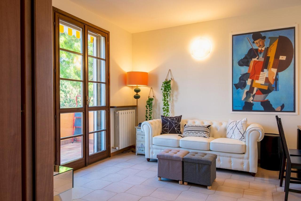 Appartement La Casa Sul Porto - Italian Homing à Sirmione Extérieur photo